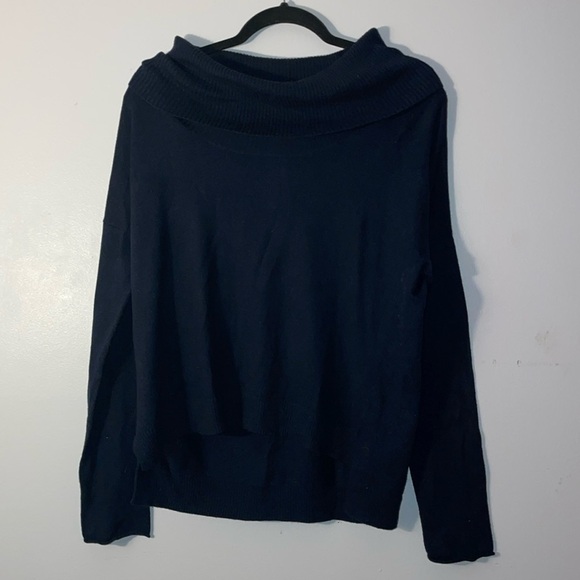 💕JCPenney Cashmere Blend Cowl Neck Sweater(Bust 50”
Length 23”-25”) - Picture 3 of 6